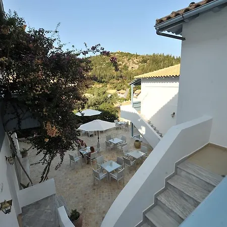 Hotel Agios Nikitas