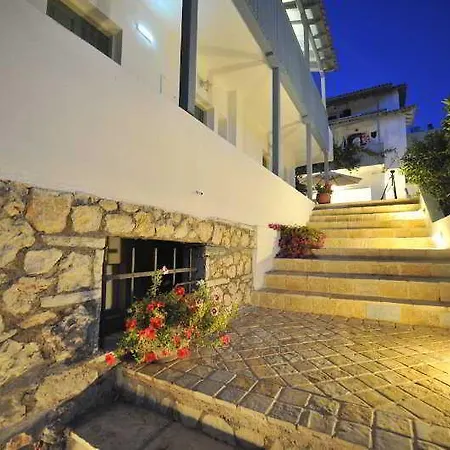 Hotel Agios Nikitas