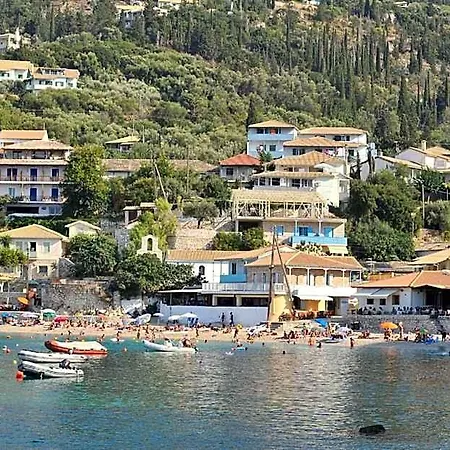 Hotel Agios Nikitas 2*